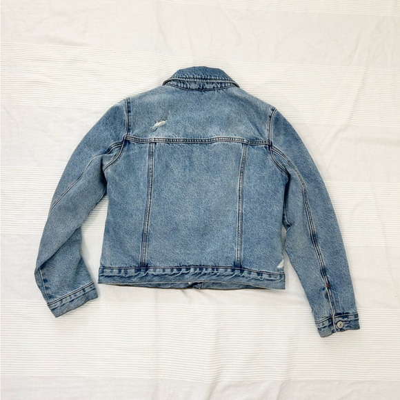 Abercrombie Fitch Sherpa-Lined Denim Jacket - Picture 3 of 11